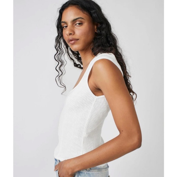 Free People We The Free Boss Baby Ribbed Sweater Tank Optic White M NWT - Picture 3 of 9